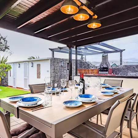 Casa Carla Villa *