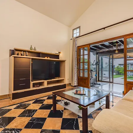 Casa Carla וילה פלאיה בלנקה